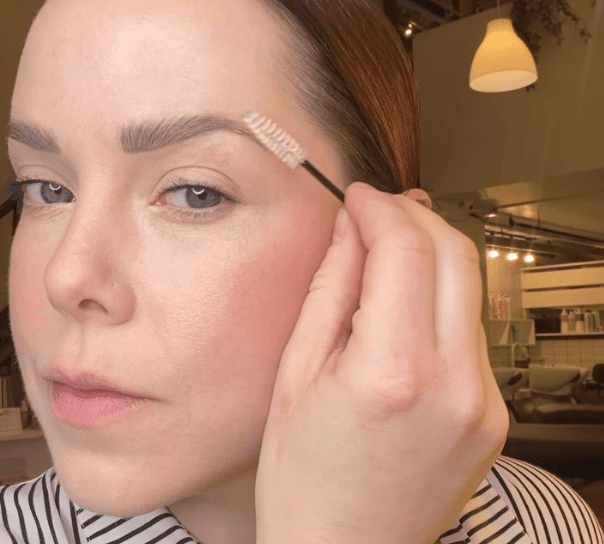 easy eyebrow makeup tutorial