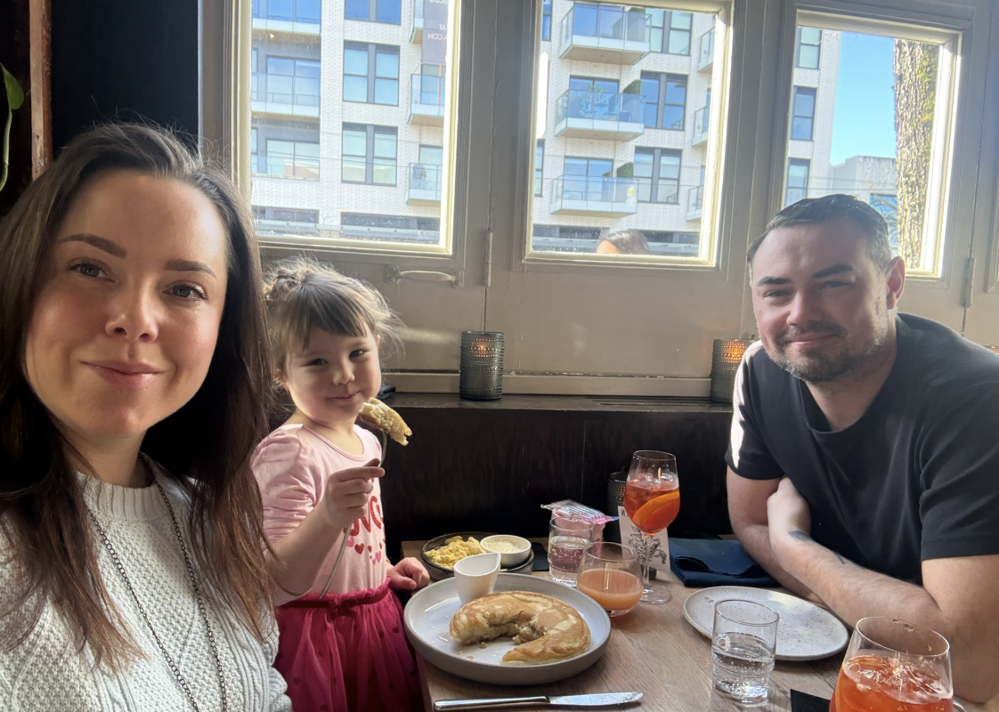 Faye Smith - family - moving from vancouver to Kelowna - makeup artist